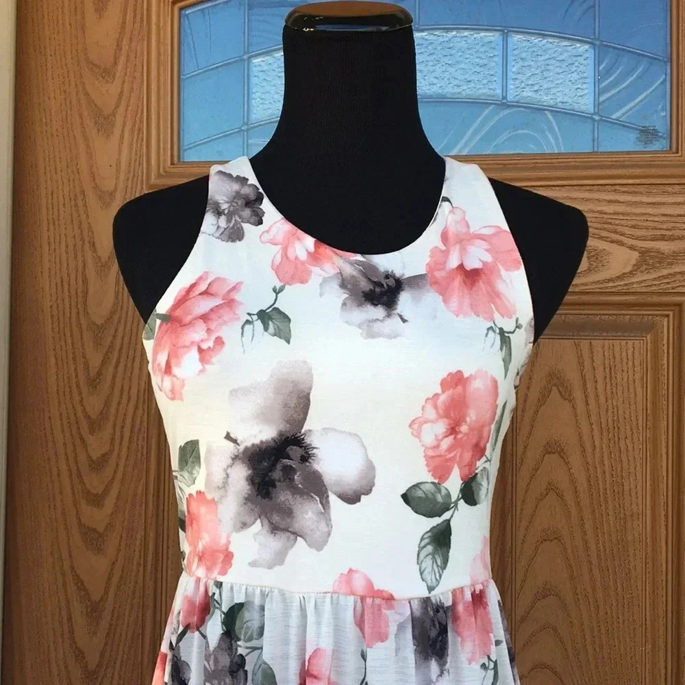 NewPink Blush Maxi Floral Maternity Dress - Picture 4 of 11